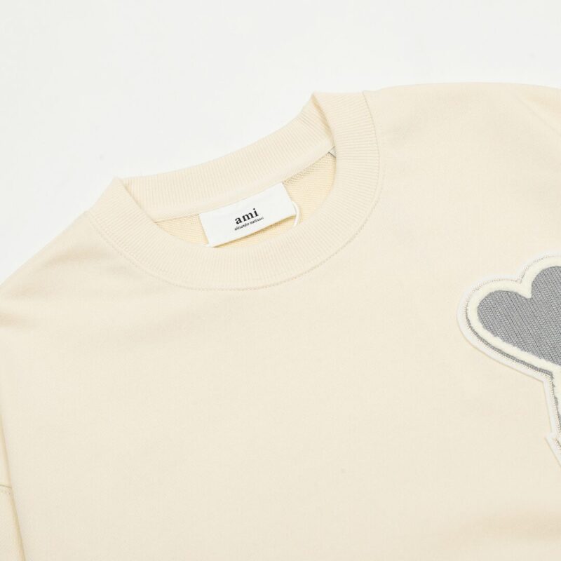 Ami Hoodie - Image 3