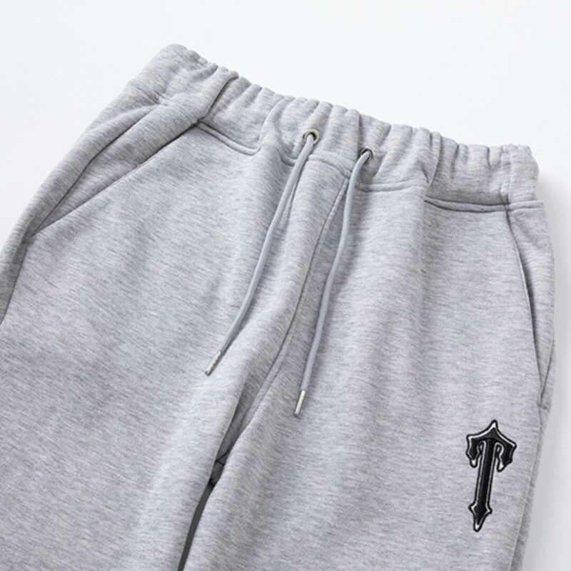V-Stripe Hooded Blue Tracksuit - Image 8