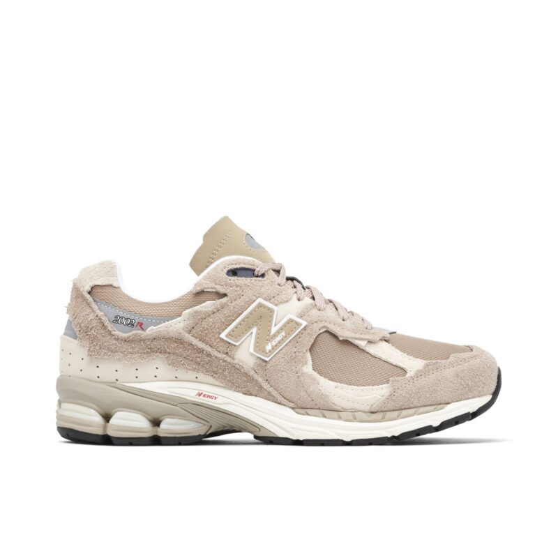 New Balance 2002R Protection Pack - (KHAKI GREY)