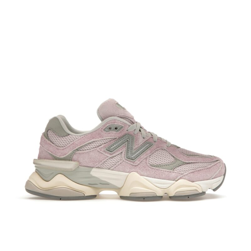 New Balance 9060 - (DECEMBER SKY)