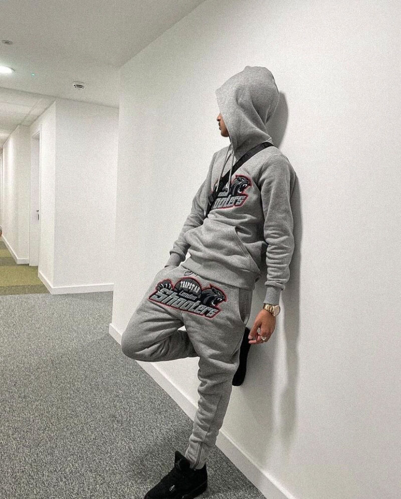 London Shooters Grey Red Tracksuit - Image 7