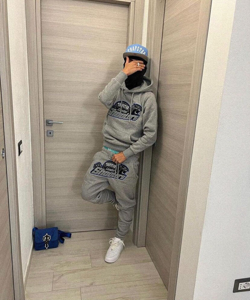 Shooters Tracksuit - Image 8