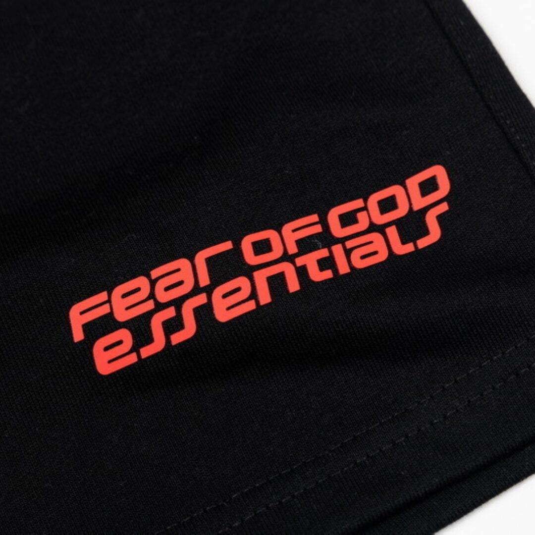 ESSENTIALS SHORTS - Image 3