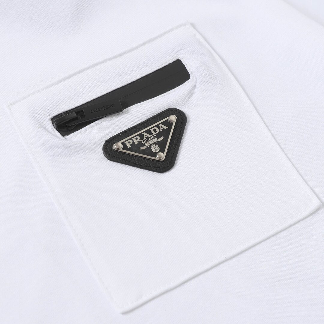 MONOGRAM POCKET BADGE T-SHIRT - Image 6