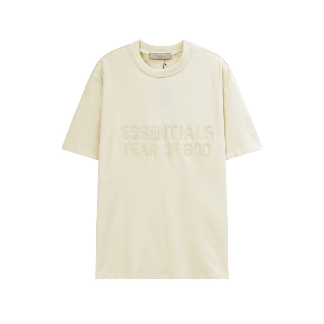 ESSENTIALS T-SHIRT