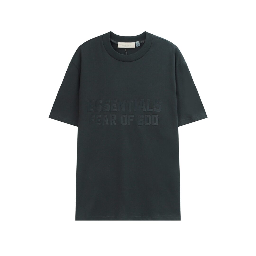 ESSENTIALS T-SHIRT
