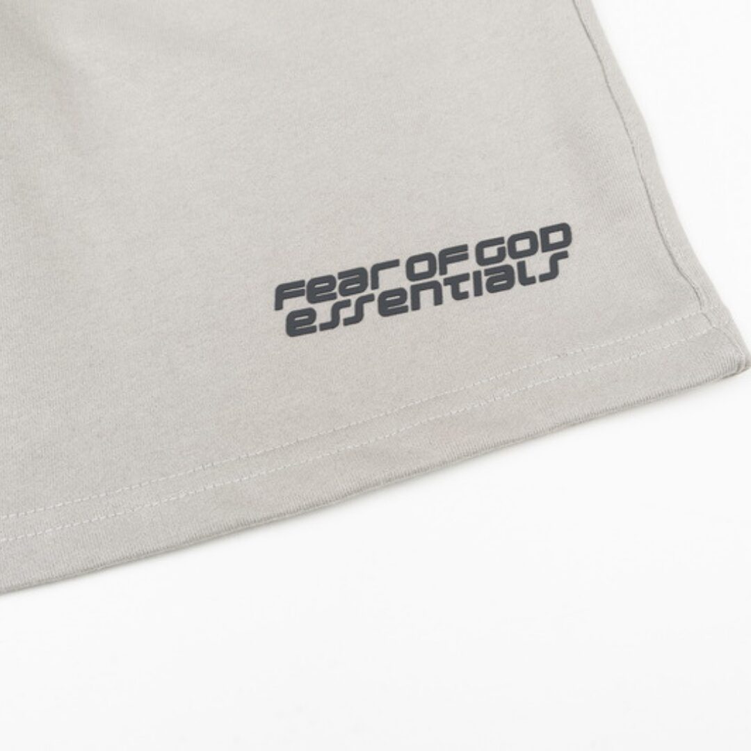 ESSENTIALS SHORTS - Image 3