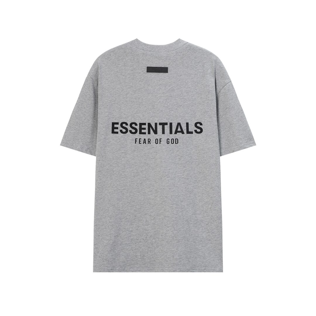 ESSENTIALS T-SHIRT