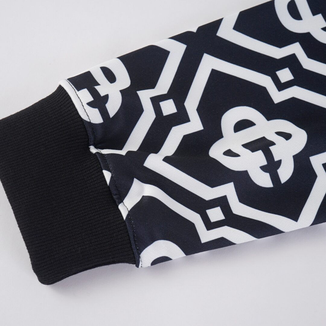 Casa Monogram Sweatshirt - Image 4