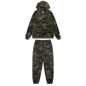 GALLERY DPT. CAMO TRACKSUIT