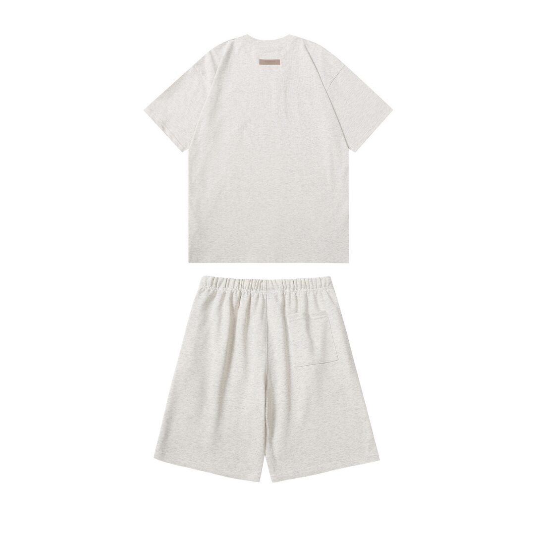 ESSENTIALS SHORT SET - Image 2