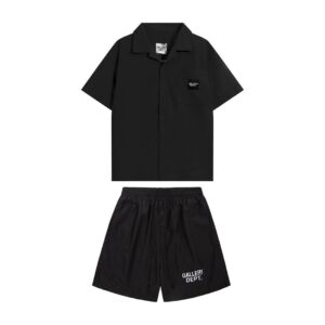 GALLERY DPT. SHORT SET