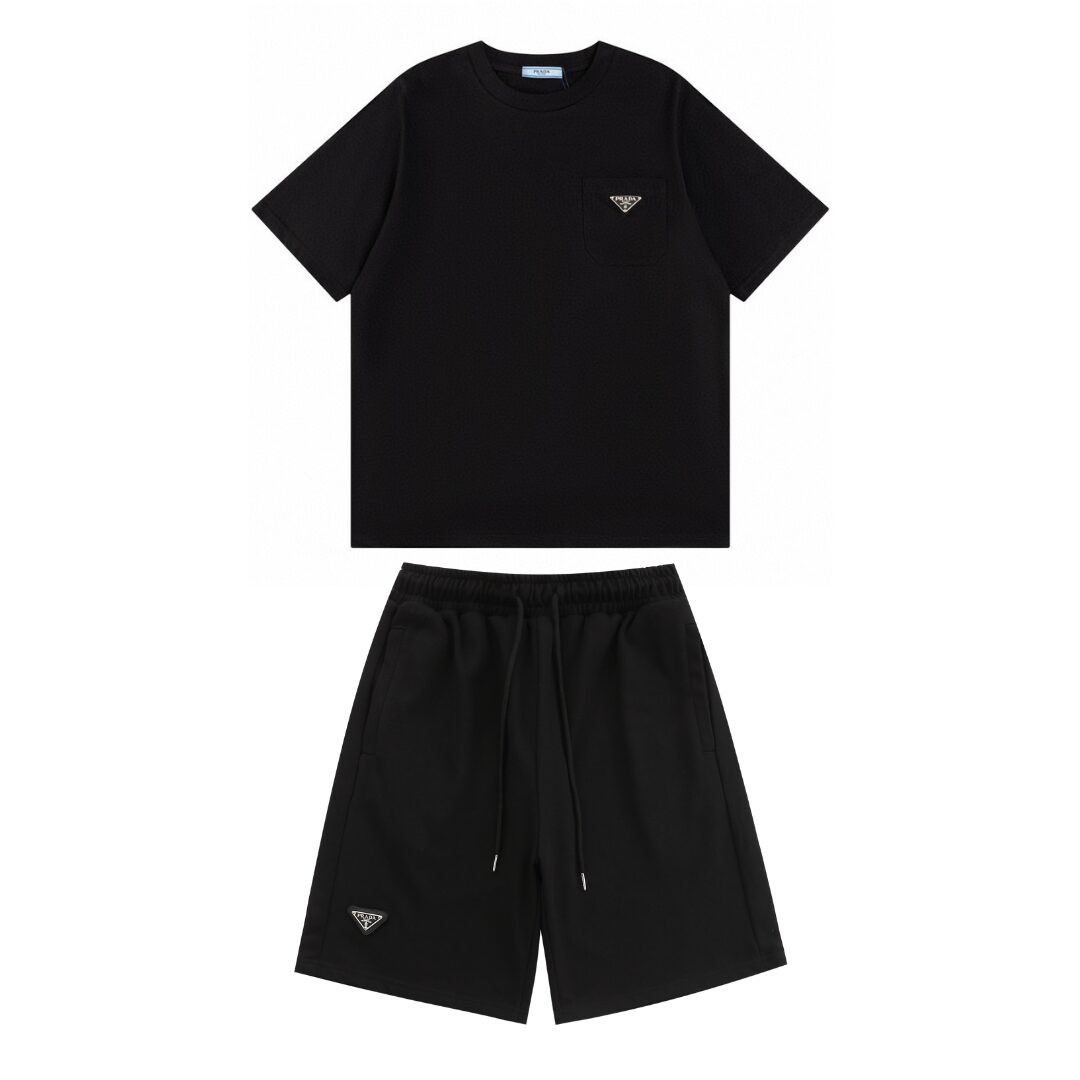 MONOGRAM SHORT SET
