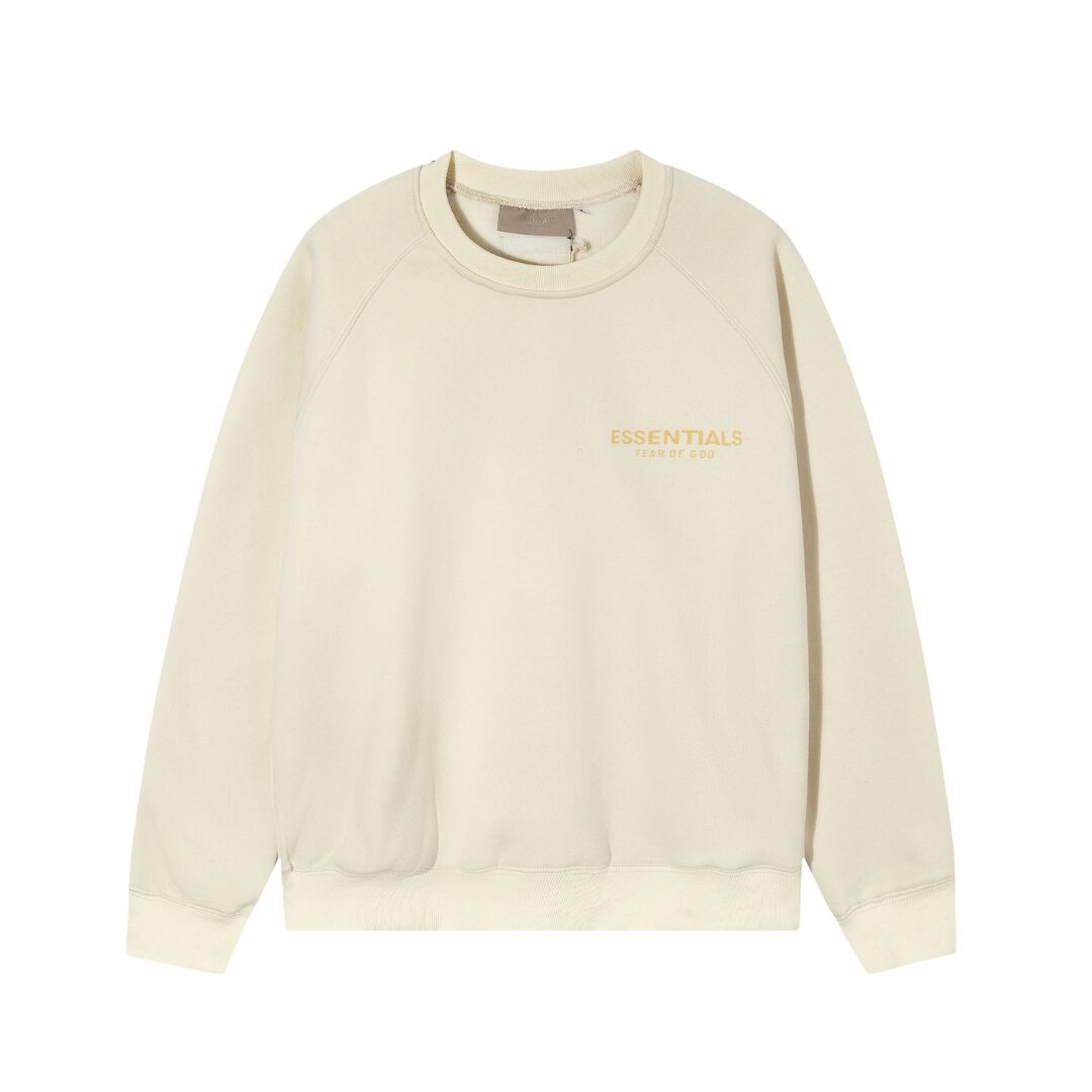 ESSENTIALS SWEATSHIRT