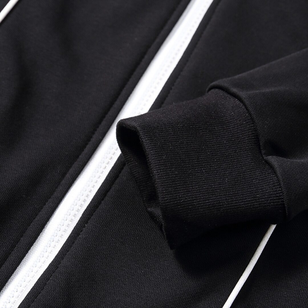 Amr Tracksuit - Image 4