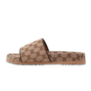 SLIDES MONOGRAM