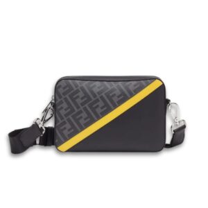 MESSENGER BAG