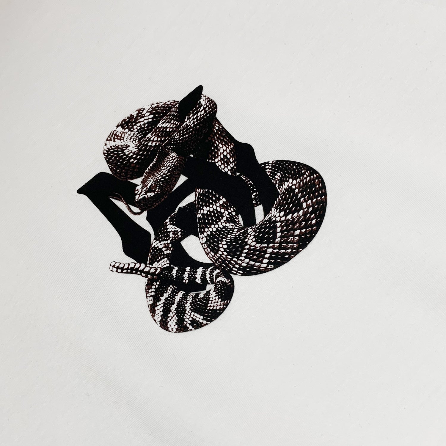 AMR SNAKE T-SHIRT - Image 3